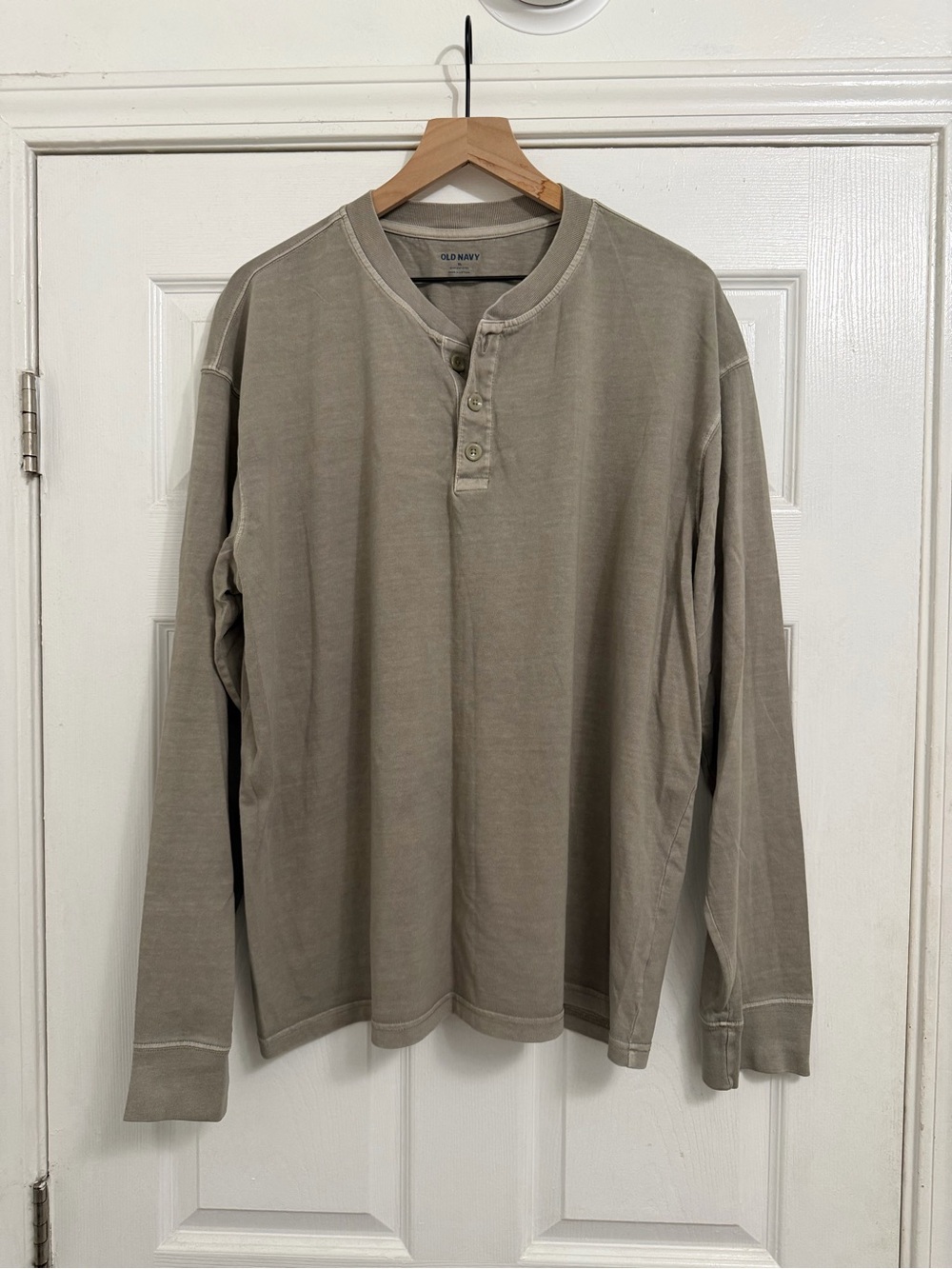 Old Navy Longsleeve
